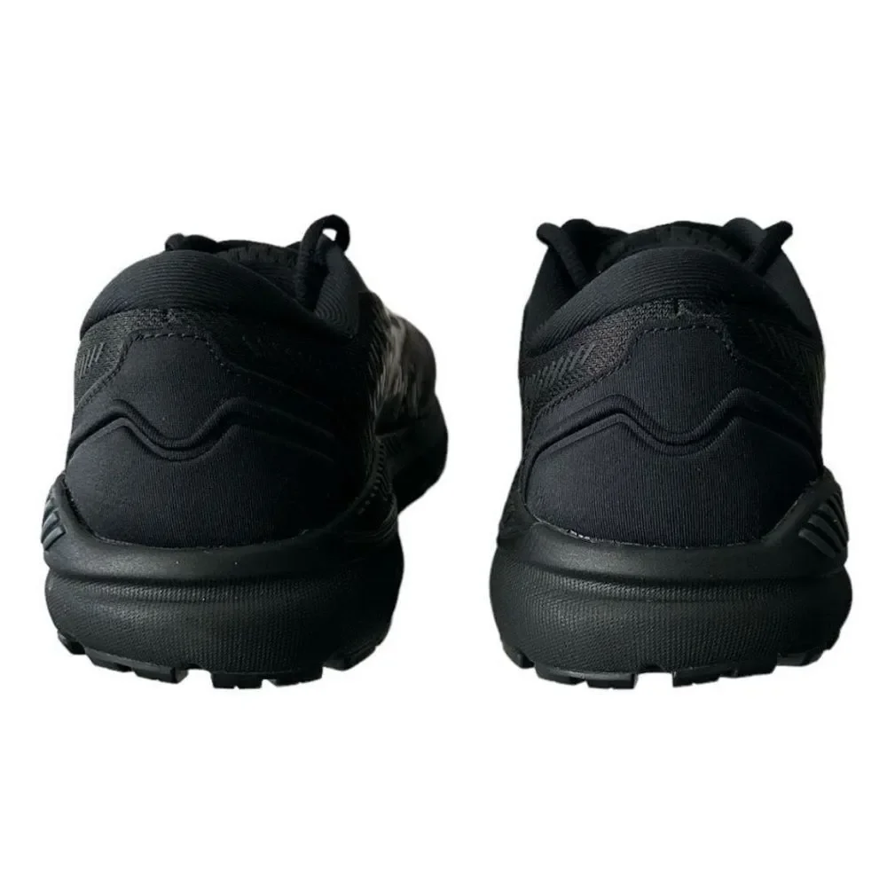 Brooks brand new